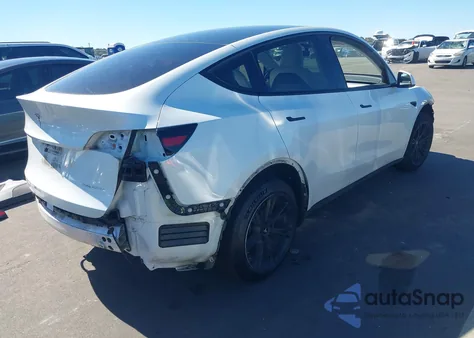 2023 Tesla Model Y Awd/Long Range Dual Motor All-Wheel Drive из США, поврежденный, VIN 7SAYGDEE0PF696254